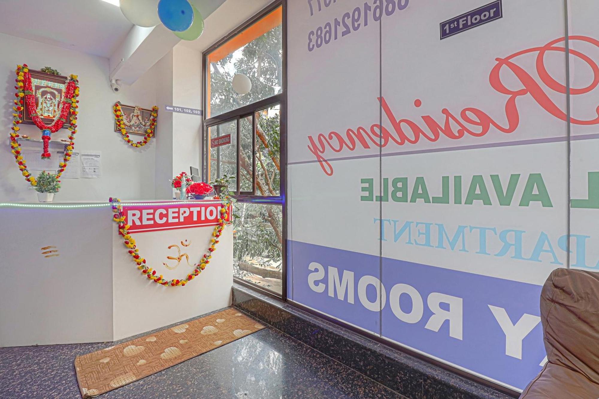 Super Hotel O Blooms Residency Near Baiyappanahalli Metro Station Бангалор Екстериор снимка
